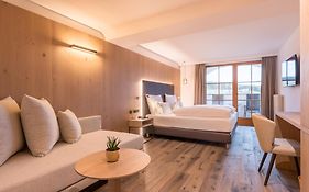Hotel Alpenflora
